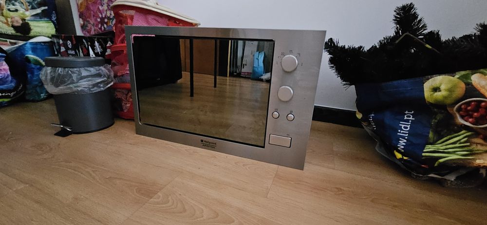 Micro ondas Ariston Hotpoint