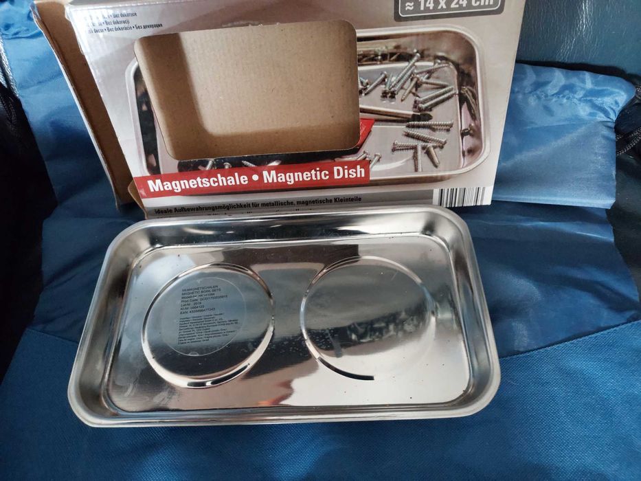 Grzechotka 3/8 cala 190 mm  i miska  magnetyczna Nowa