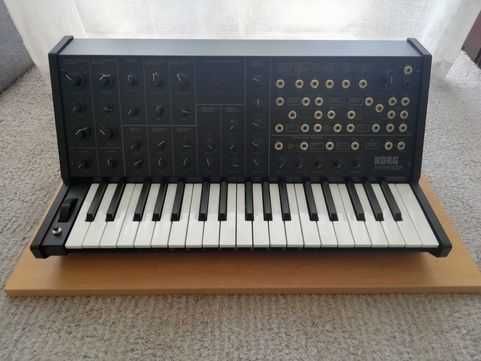 Sintetizador Korg MS-20 Mini + Decksaver (Novos)