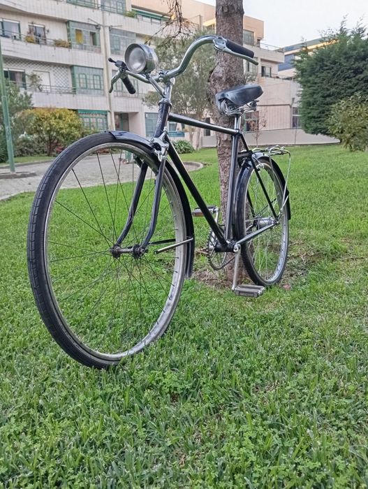 Bicicleta pasteleira +/-70 ano restaurada LER DESCRIÇÃO