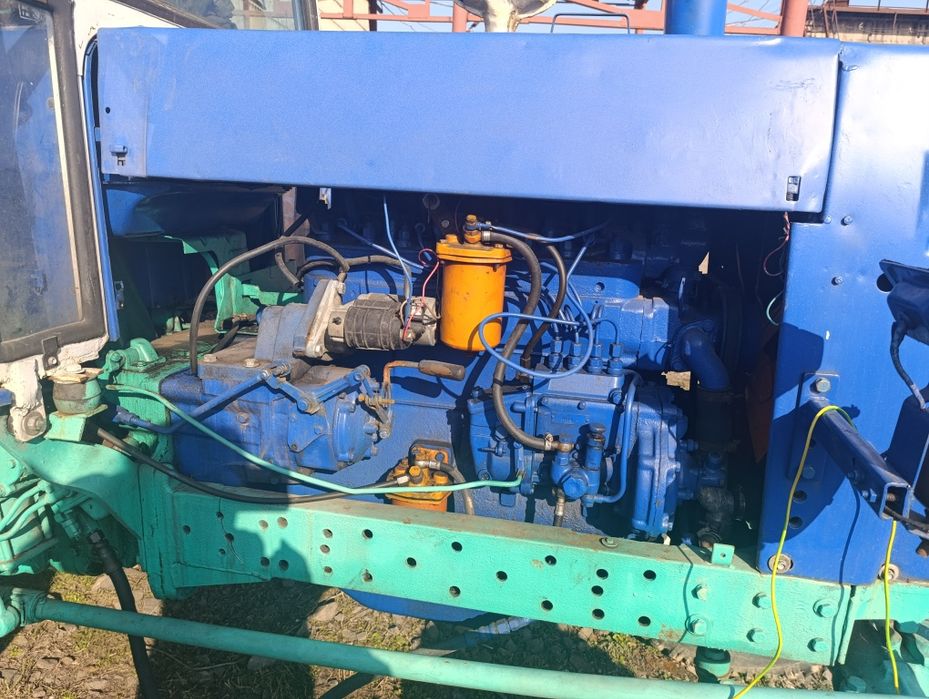 Трактор колісний ЮМЗ -6