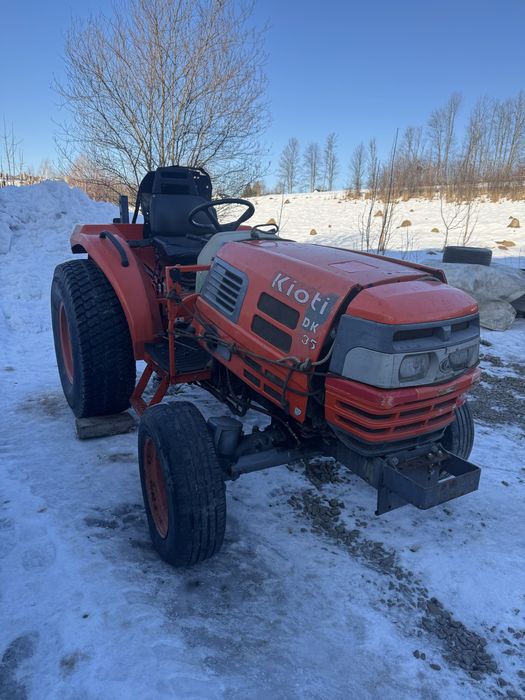 Kioti DK35