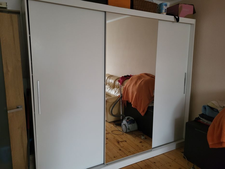 Sprzedam meble białe