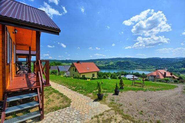 Bieszczady. Domki i pokoje panorama