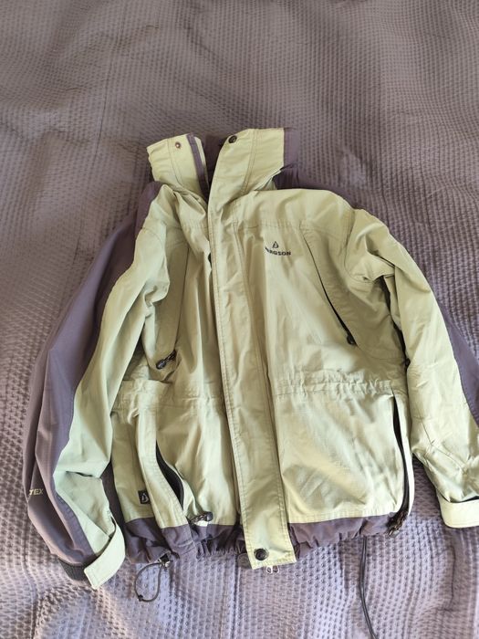 Kurtka marki Bergson L