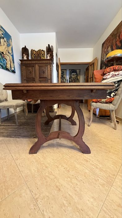Mesa + 4 cadeiras de madeira maciça artesanal