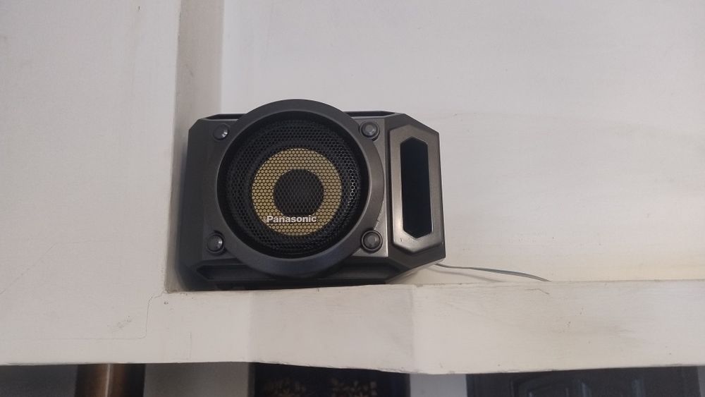 Музыкальный центр  Panasonic (cd,dvd,mp3)