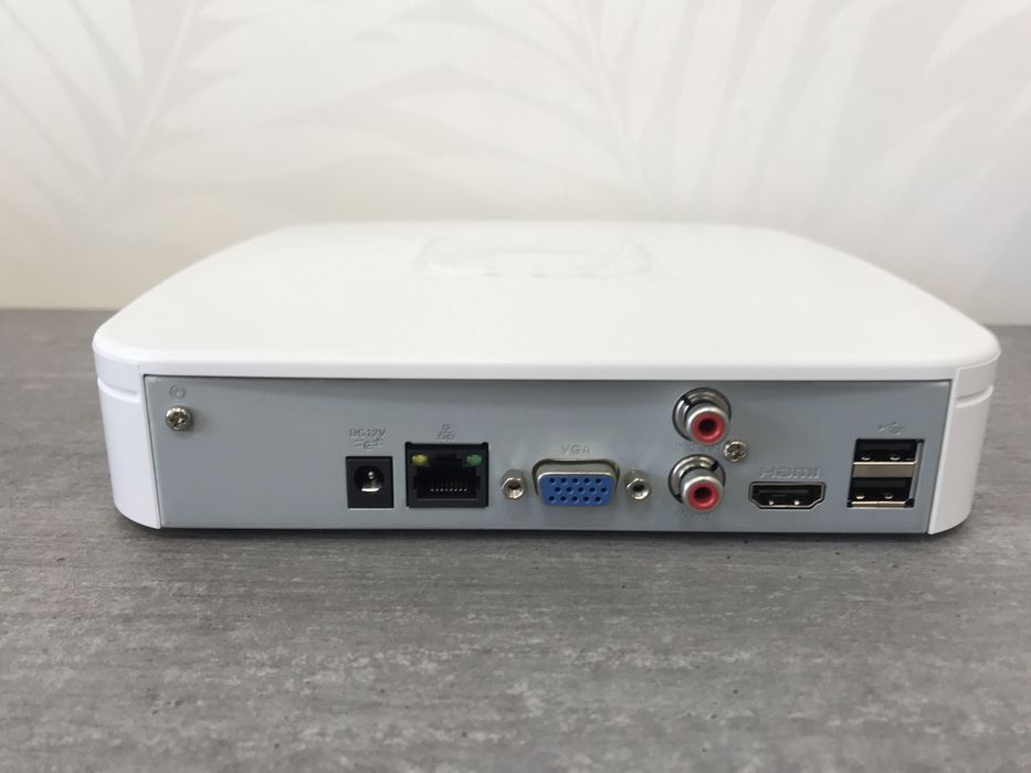 Комплект ИИ‼️4Mp на 2 камеры Dahua Imou набор внутреннего iP видеонаблюдения внутрішнього відеонагляду PoE в магазин офис дом склад офіс с микрофоном