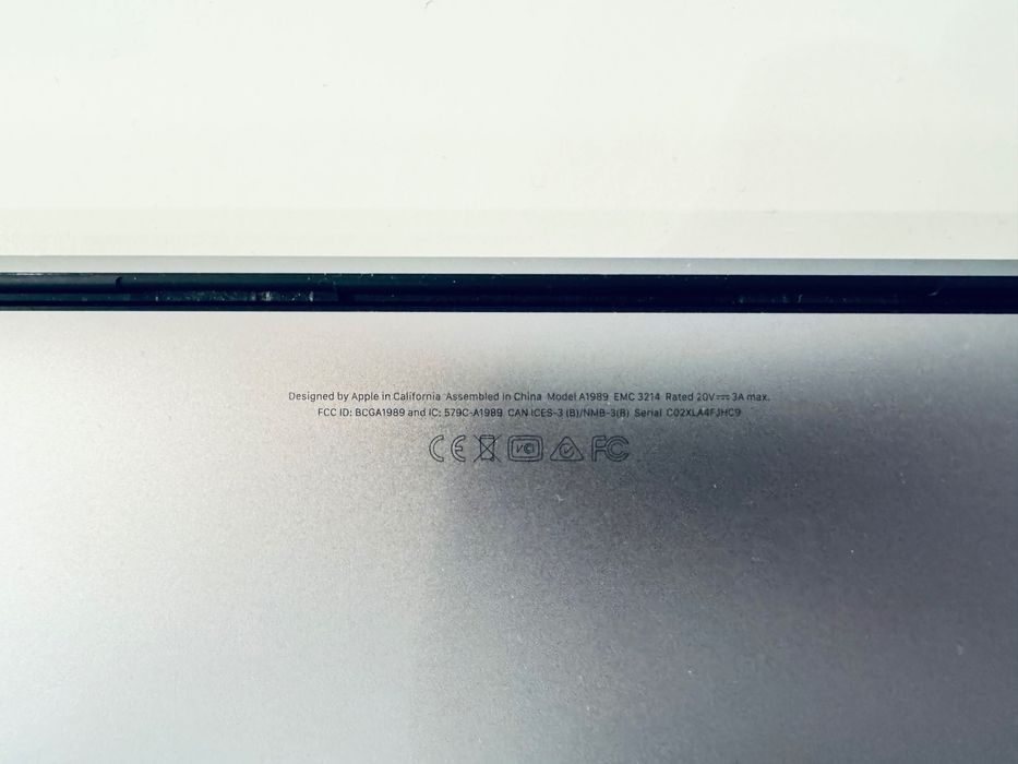 Matryca LED Retina Apple MacBook Pro 13" A1989 (2019) Space Gray