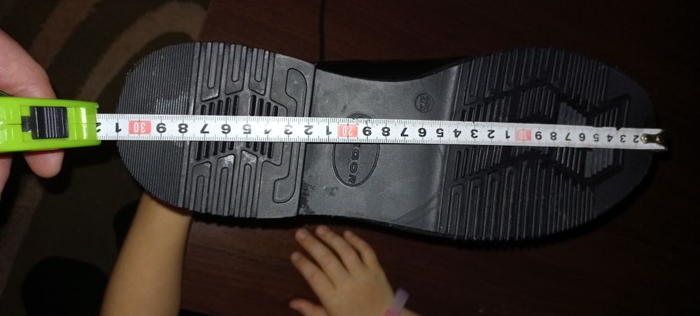 Sprzedam nowe buty wojskowe