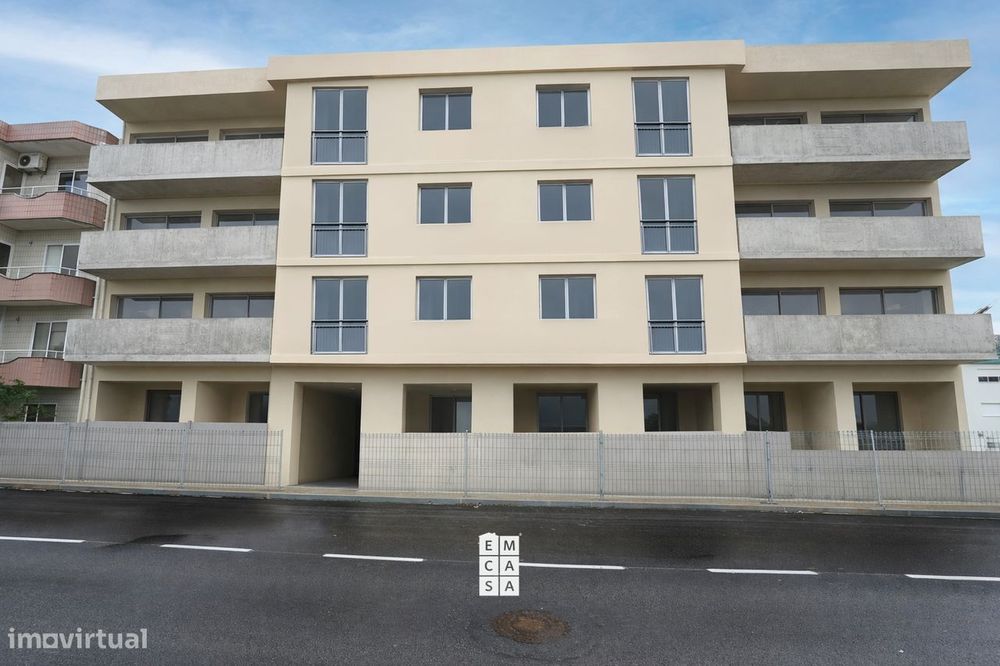 Apartamento T3 Venda em Oliveira de Azeméis, Santiago de Riba-Ul, Ul,