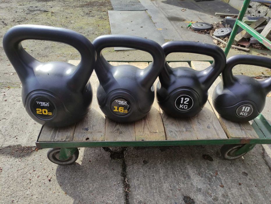 Kettlebell zestaw bitumiczne lub na sztuki 20kg 16kg 12kg 10kg