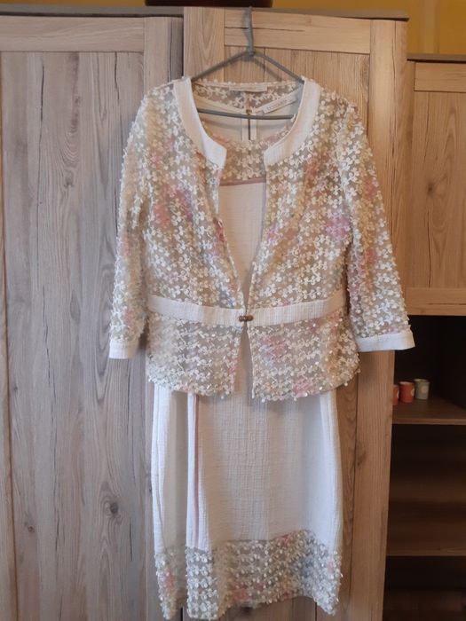 Sprzedam komplet sukienka plus żakiet