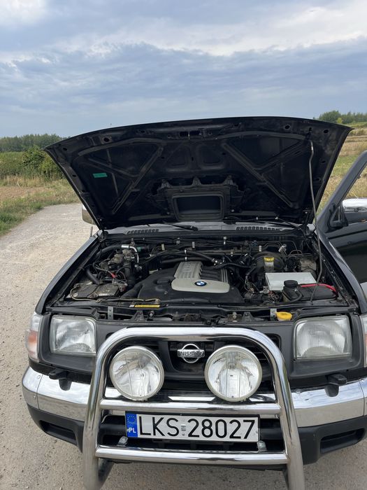 Nissan navara  Super cena po swapie na M57 bmw