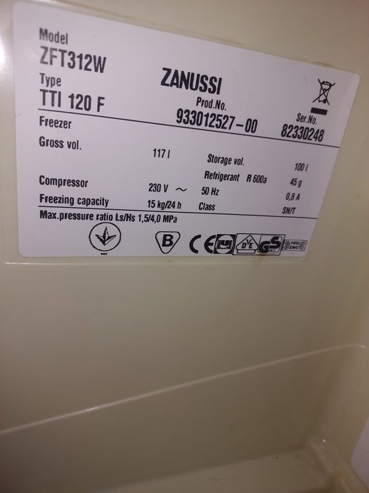 Морозильна камера Zanussi