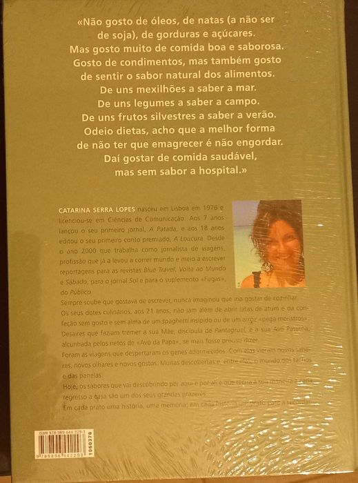 Livro de Receitas Internacionais "Pelo Mundo com os Tachos"