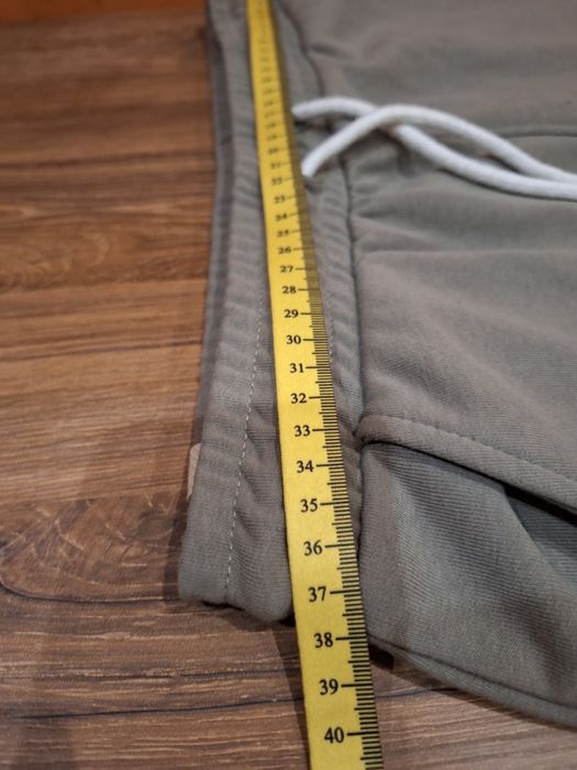 Spódniczka w sportowym stylu Eight2Nine