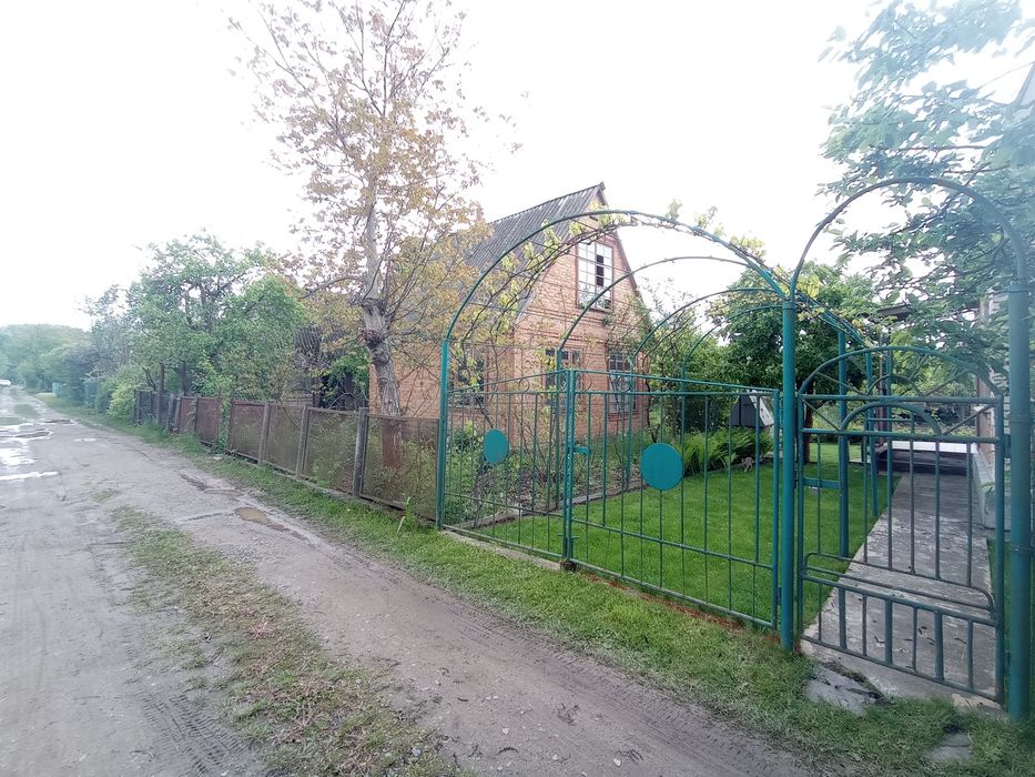 Продається дача в Рибачем