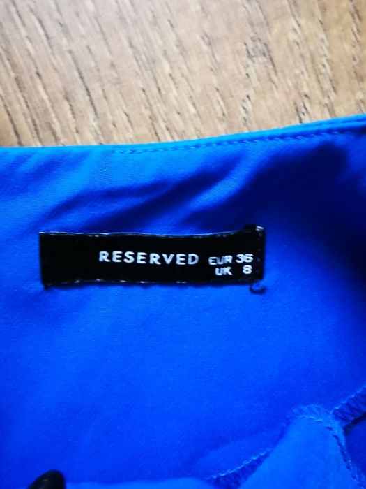 Sukienka Reserved