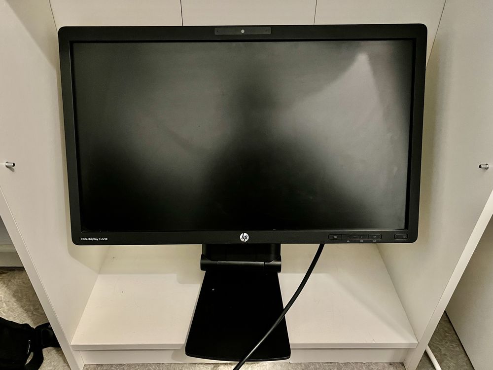 Monitor HP Elitedisplay E221c Águas Livres • OLX Portugal