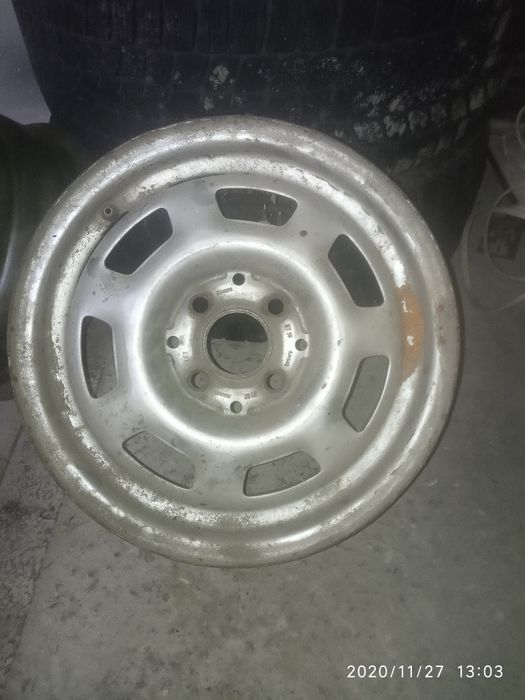 продам диски фольсваген сеат