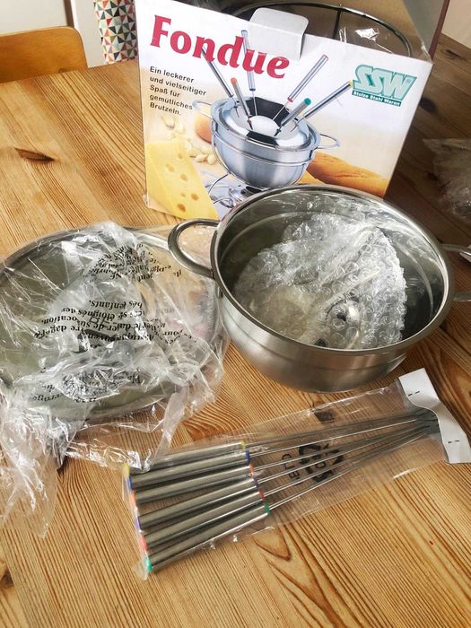 Zestaw do fondue, nierdzewny, nowy, dla 6 osób