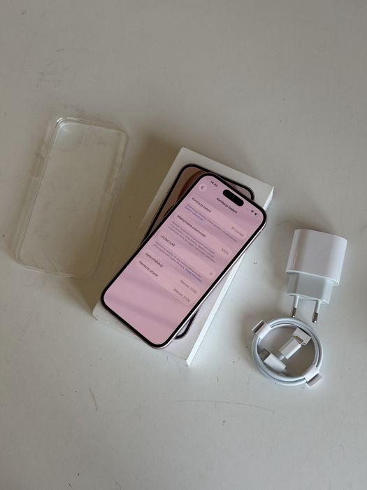 iPhone 15 128gb różowy bateria 100% komplet