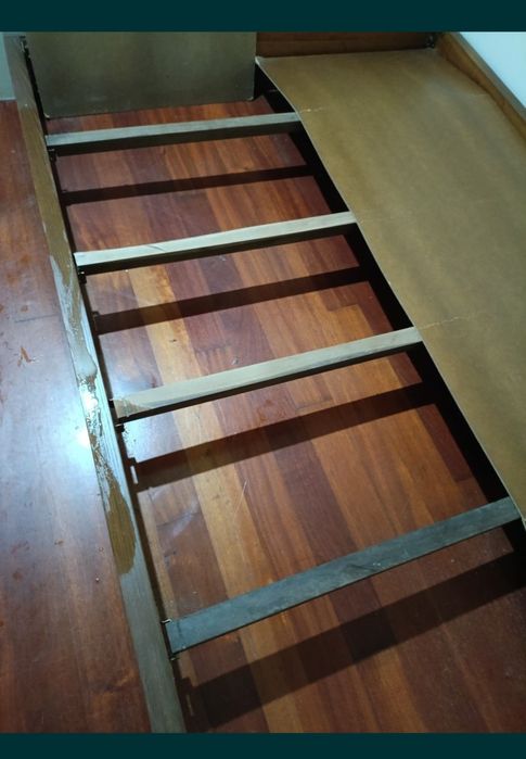 Cama sommier de casal