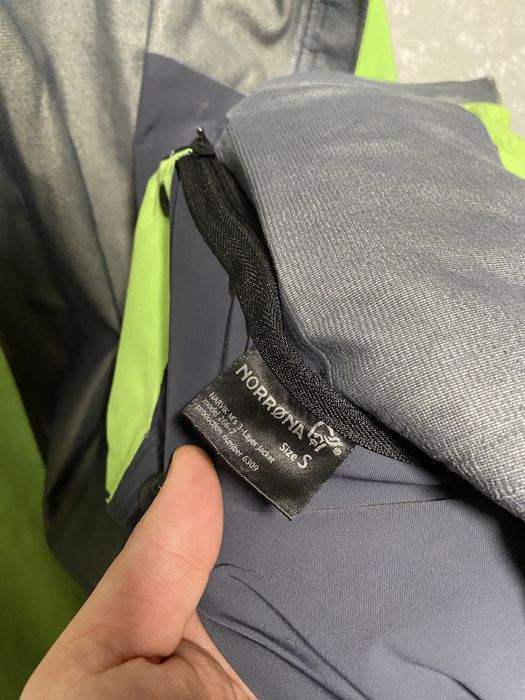 Курточка лижня Norrona Gore-tex