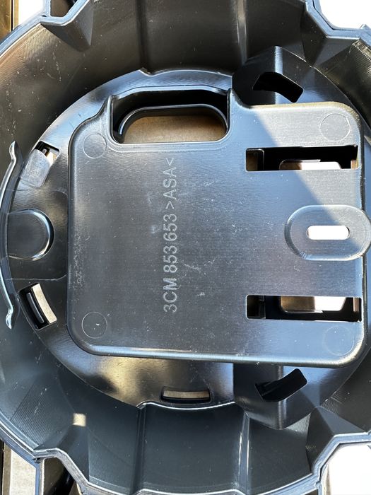 Решітка радіатора атлас рест 21-23р решотка  радіатора декоративна 21-