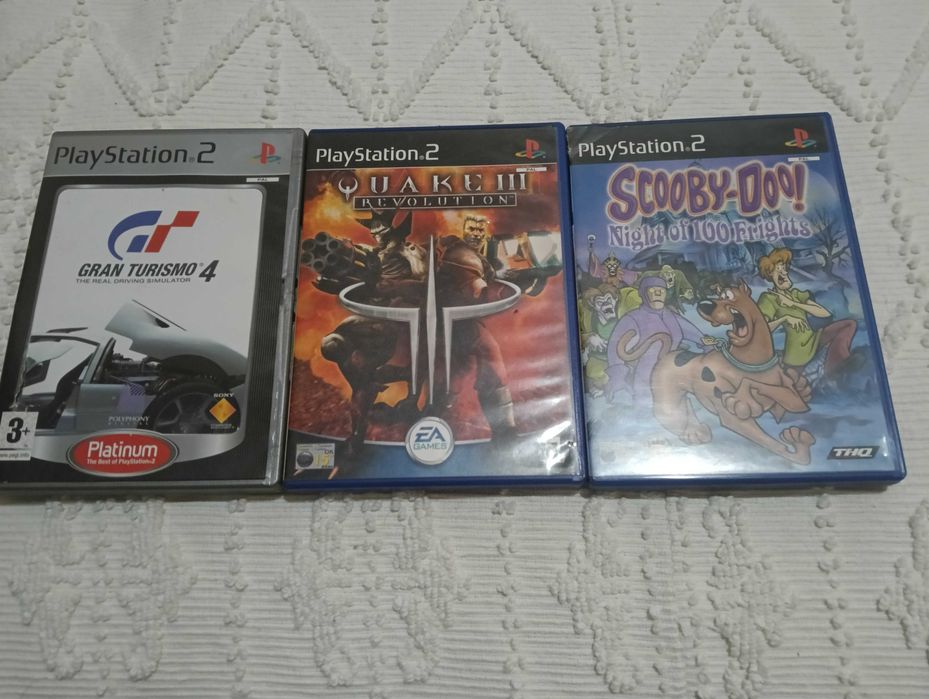 Vendo 3 jogos para a PS2