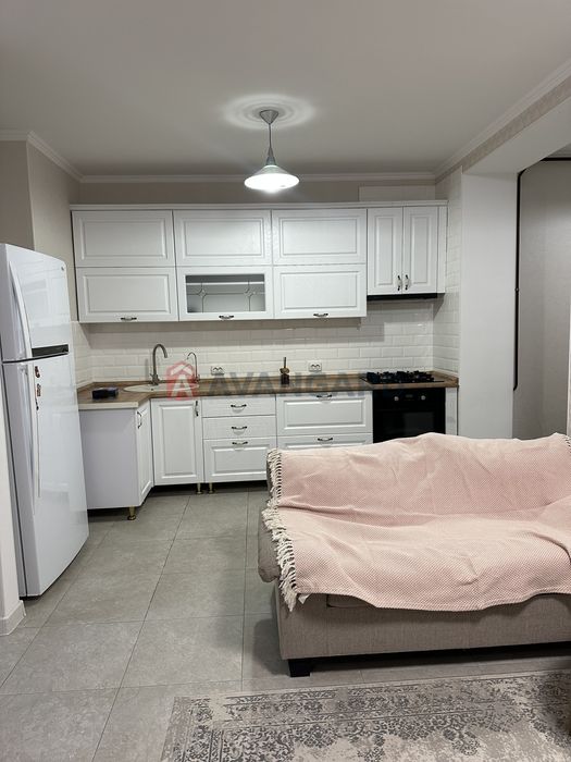 Оренда 3-кімнатної дворівневої квартири для великої сім’ї