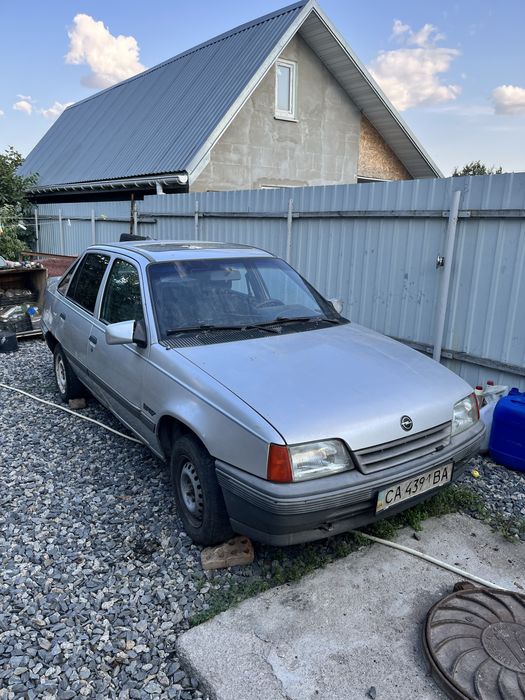 Opel Kadett 1.3 1987 г