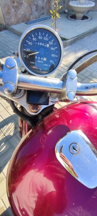 Suzuki Intruder VS750