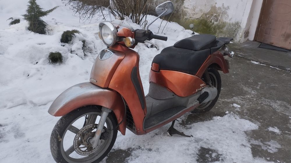 Piaggio Hexagon 125 4T z 2002r Scarabeo