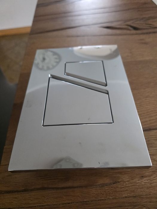Przycisk spłukujący(3sz)