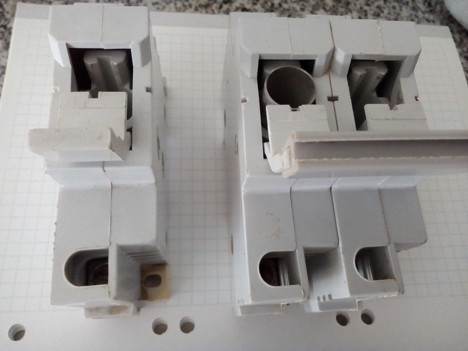 Seccionadores Porta Fusíveis HAGER 1P+N e 1P (14x51)