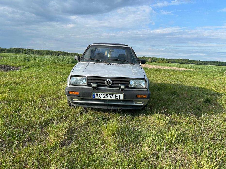 Авто Volkswagen Jetta