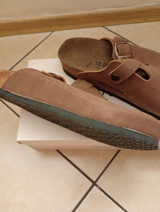 Nowe klapki damskie mule
