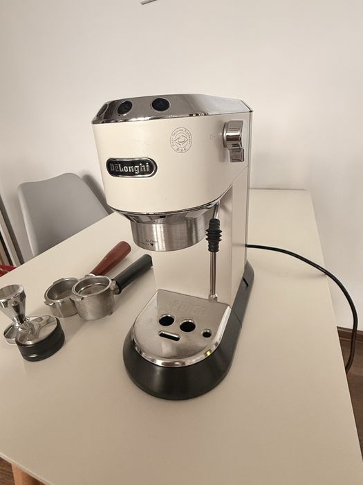 Ekspres DeLonghi