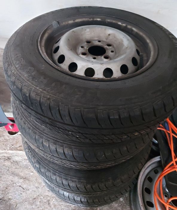 Para  kół  lato Barum  dot 20rozmiar  155/80r13