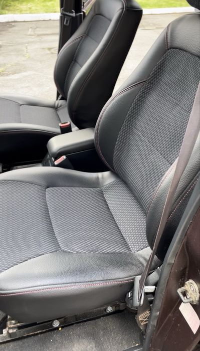 Авто Hyundai Galloper 1993