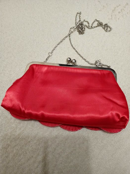Елегантна сумка-клатч