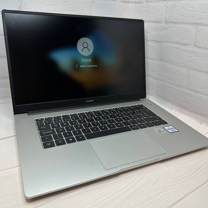 Ігровий ноутбук Huawei MateBook D15 | i3-10110U | SSD 256 | DDR4 8GB