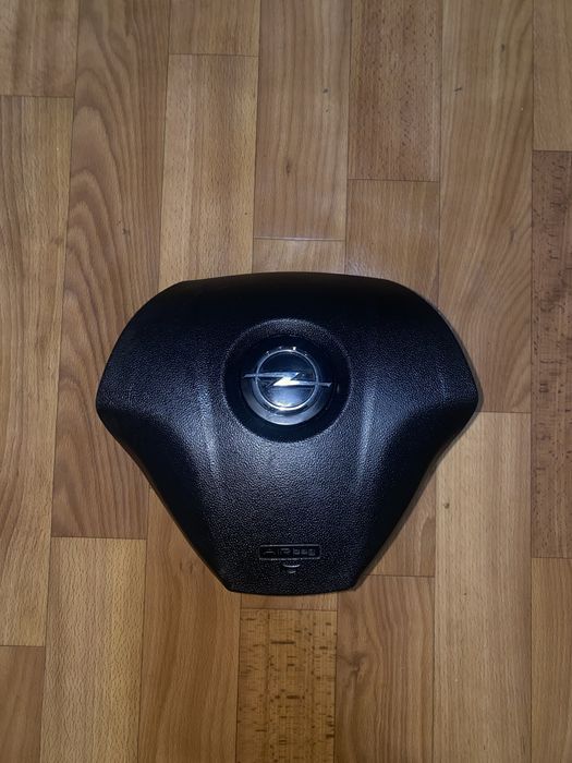 Подушка безопасности руля керма Airbag Опель комбо Opel Combo б/у