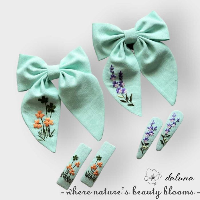 Laço e Ganchos Artesanais Bordados daluna