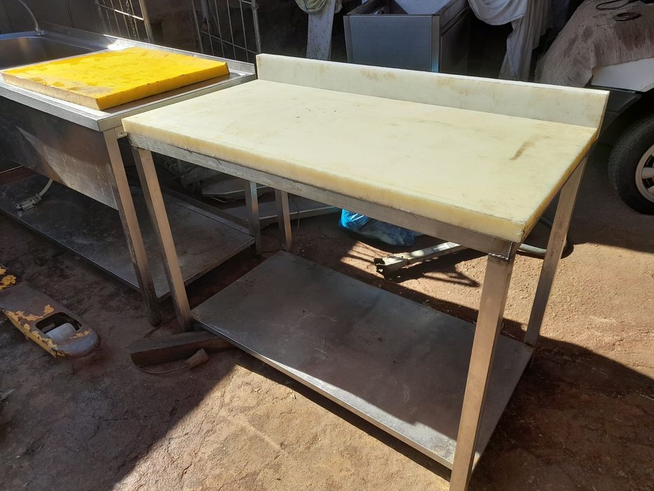 Bancada de corte em rilene