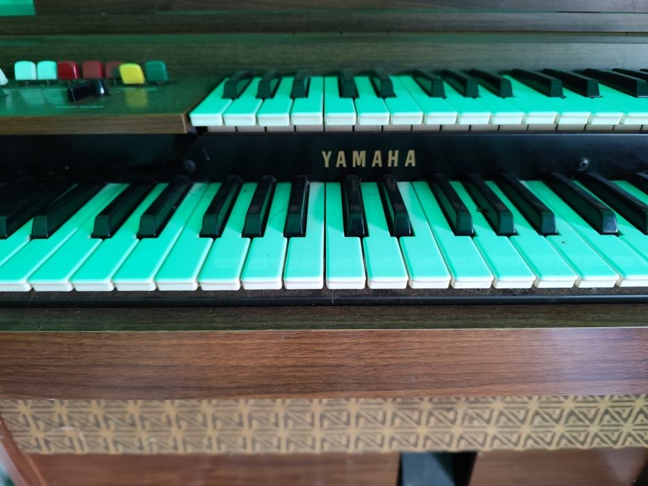 Organy Yamaha całkowicie ok