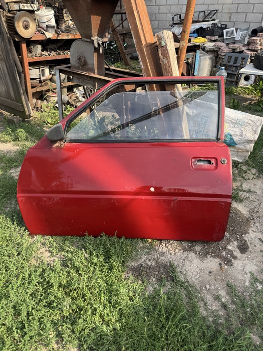 Продам дверь таврия