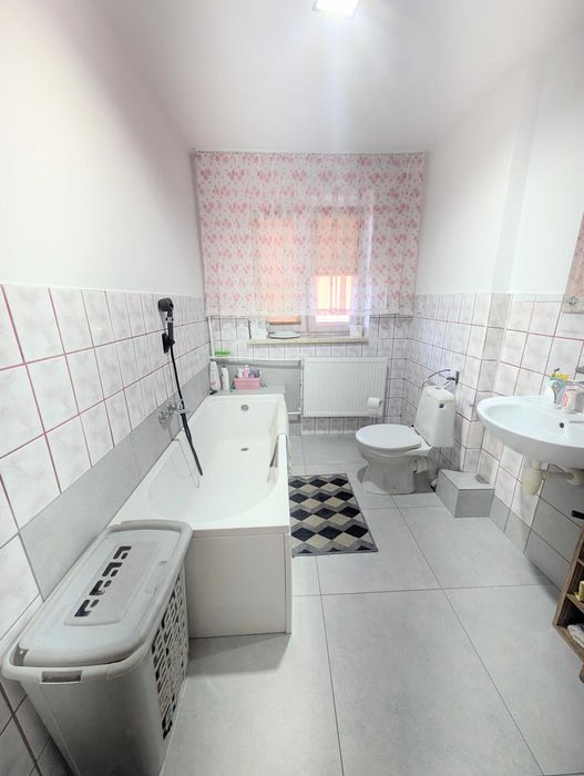 Dom wolnostojący, 5 pokoi, 9 ar działka, Ścinawa